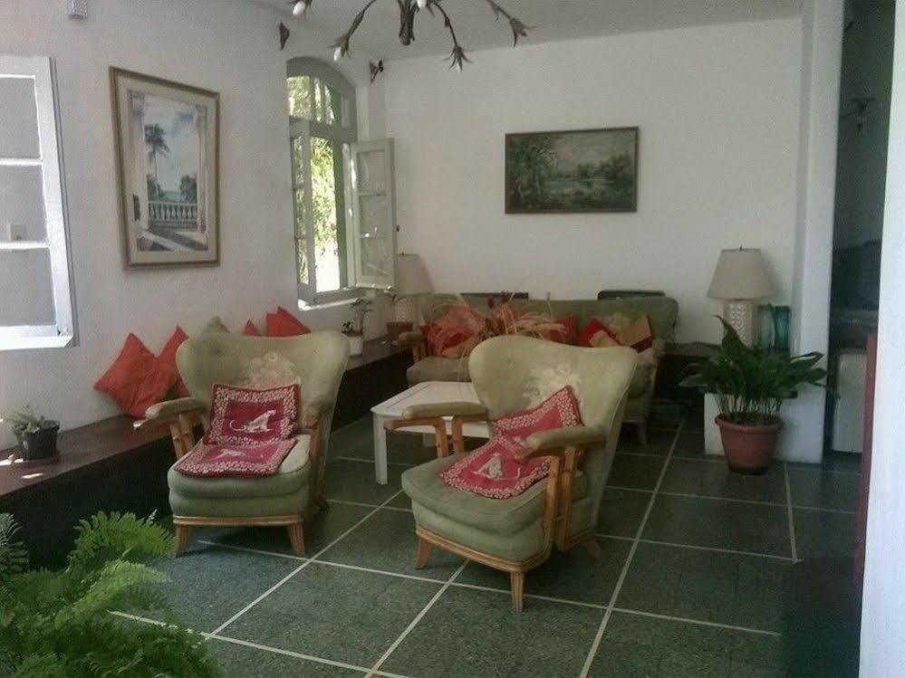 Hotel Puerto Las Palmas Пунта-дель-Эсте Экстерьер фото