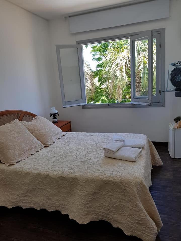 Hotel Puerto Las Palmas Пунта-дель-Эсте Экстерьер фото